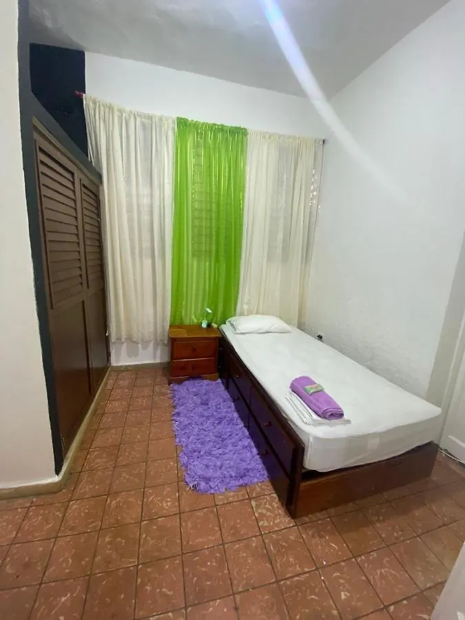 La Casa De Isabel Y Juan, Zona Colonial Appartement Santo Domingo Accommodatie bij particulieren